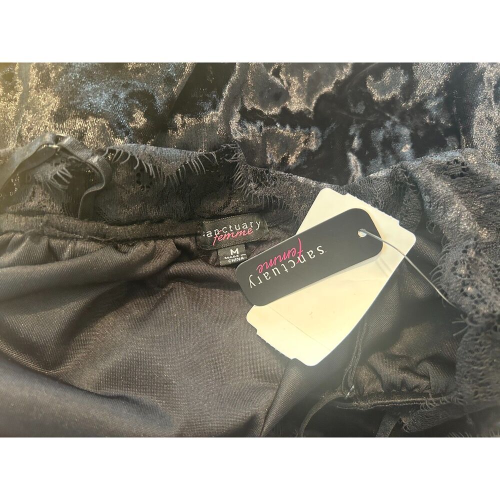 NWT Vintage Whimsigoth Y2K Black Lace Velvet Romper Women’s Size Medium NOS - Picture 4 of 4